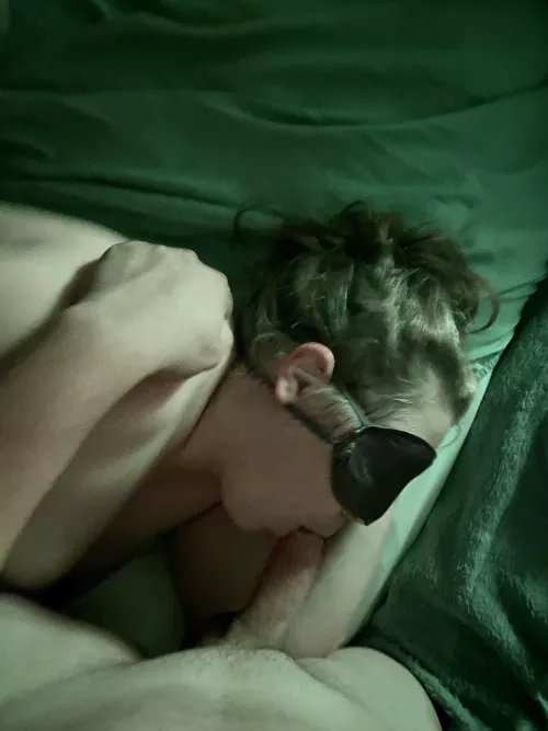 Cuck says she never blows him. Too bad, she’s really good at it 😏 by TexasToastThick