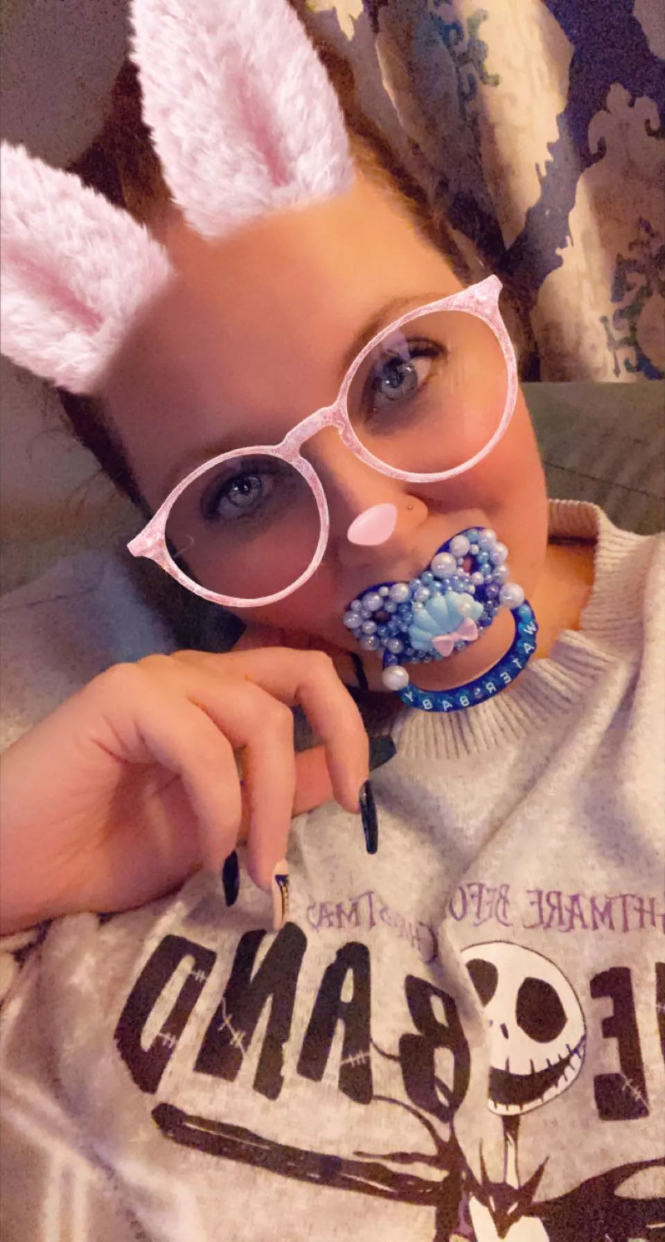 Cuddle time 💙 posted by Babyblueeyes193