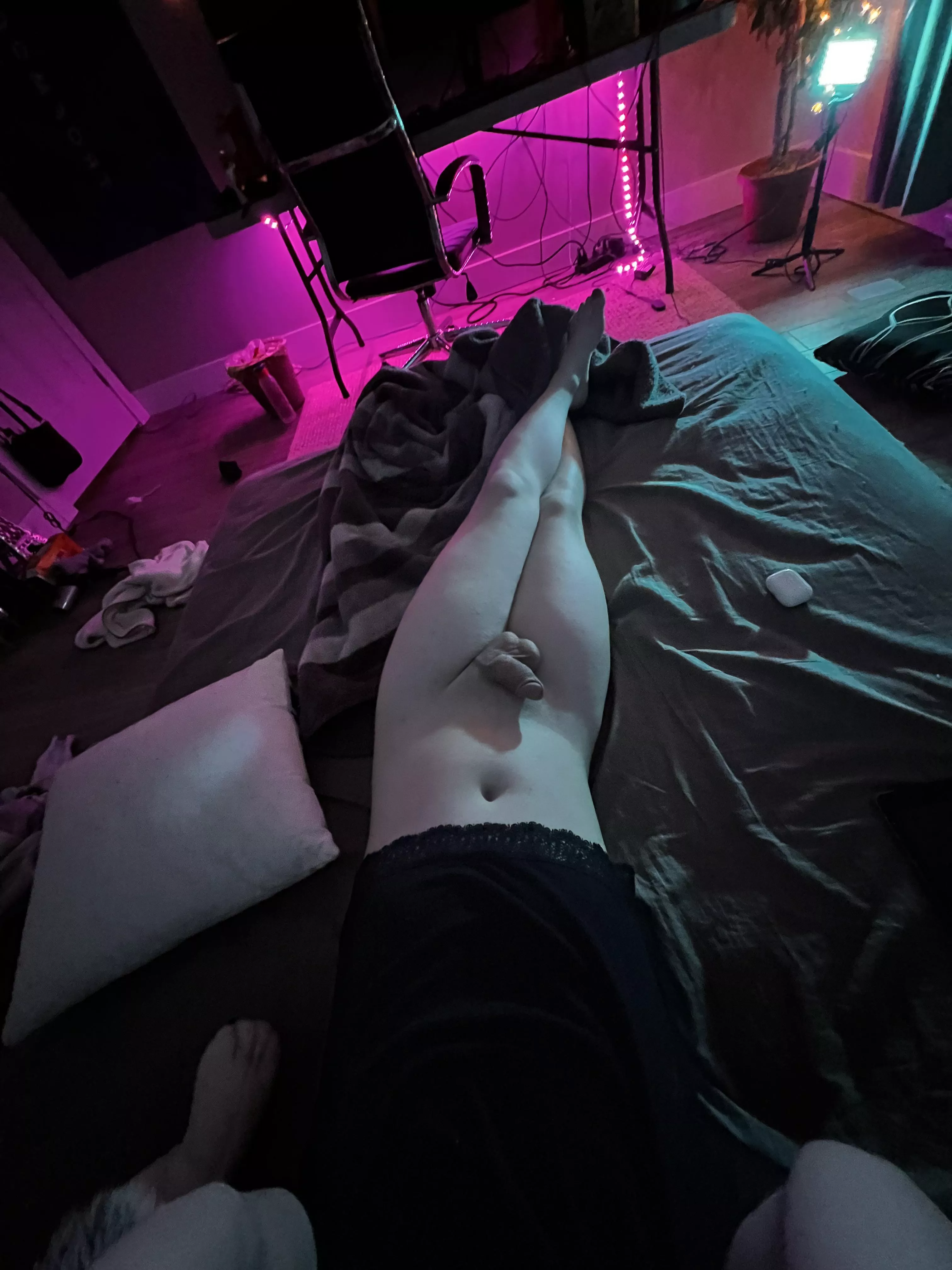 Cuddles? 😘 posted by b3Mg9jGlw6NRLgU7