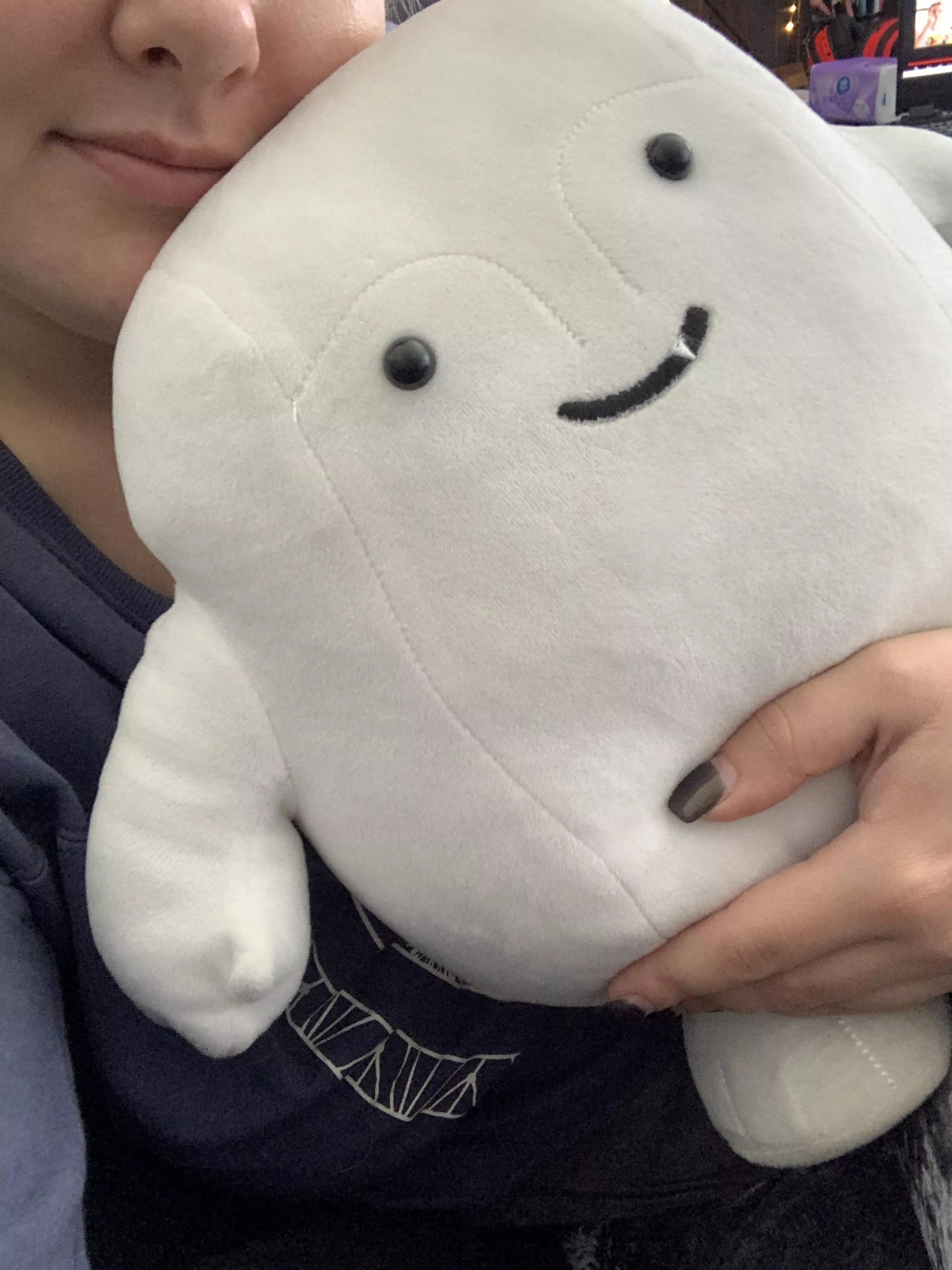 Cuddling with my adipose, and what are y’all doing? I’m new here btw posted by thiccandproud