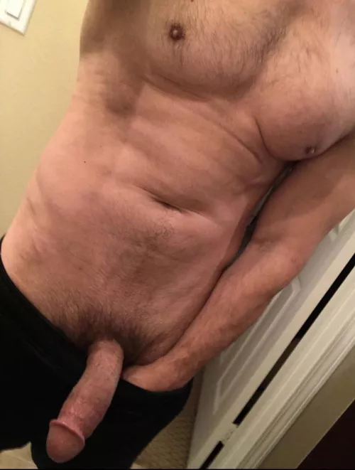 Cum and worship Daddy 🍆💦 by diggs0032
