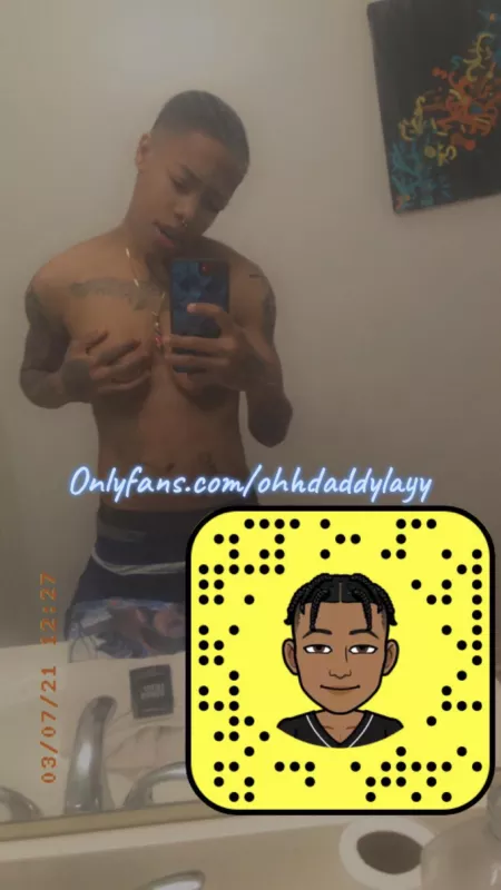 Cum check out tons of random porn clips to get your day started Snapchat: Urwildstfantaxe and check out my onlyfans for content made by me by ohhdaddylayy