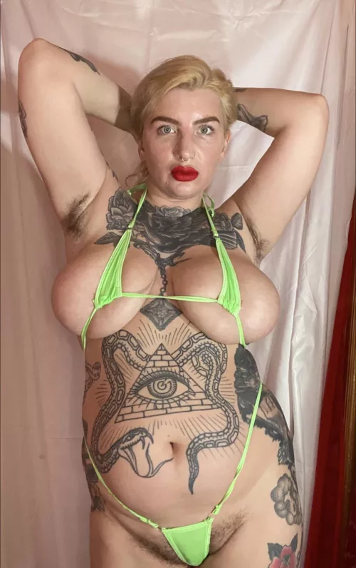 cum explore my body 💦 by MissVeronicaRoseXo