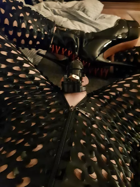 Cum for me please... by Curonola