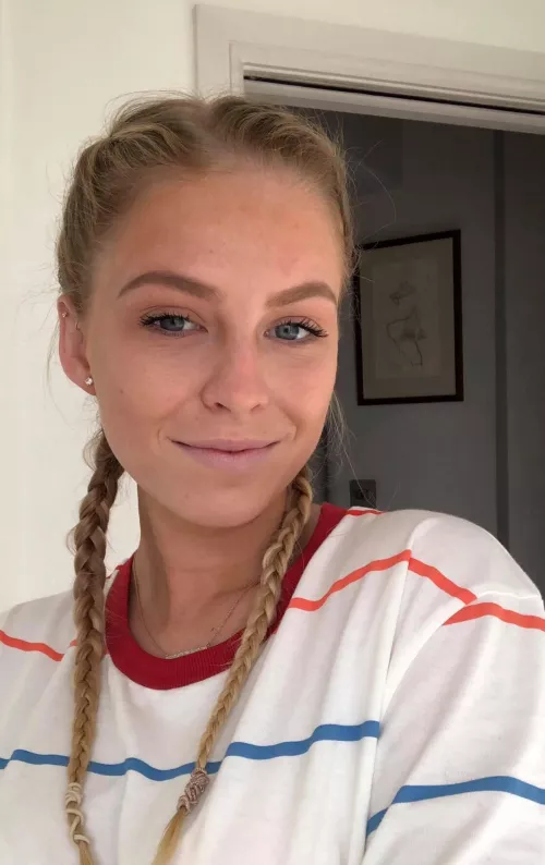 Cum for this blonde Kik trenchedmustang by Trenchedoxygen