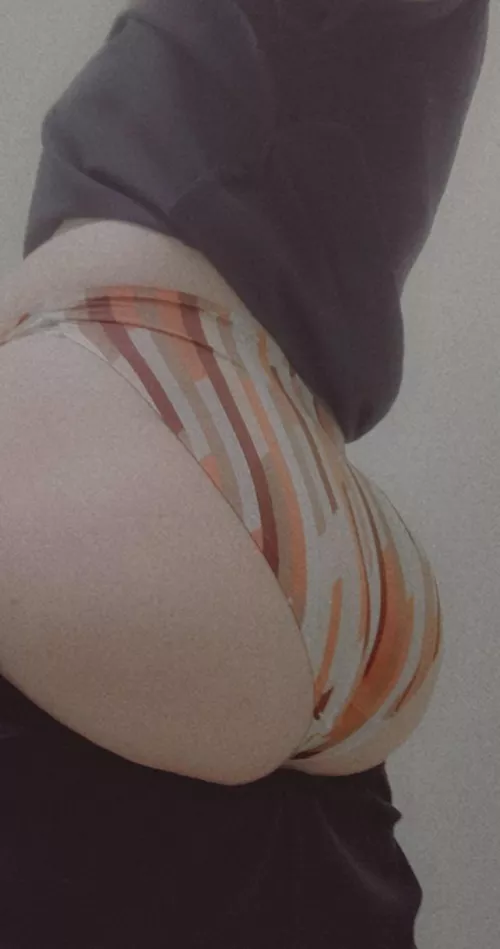 Cum fuck me right now by Honey08bee