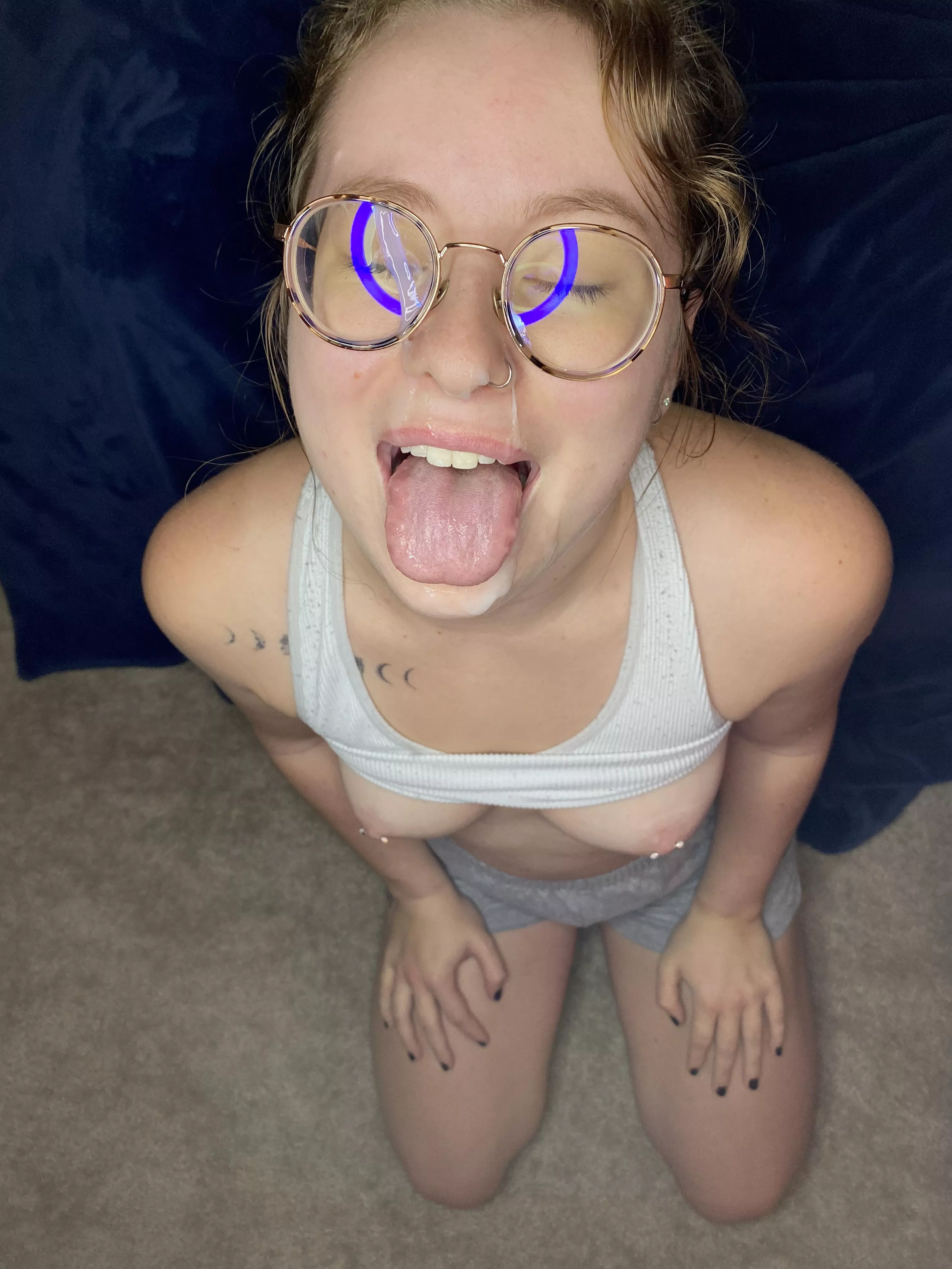cum goes here ⬇️ posted by mistyof98