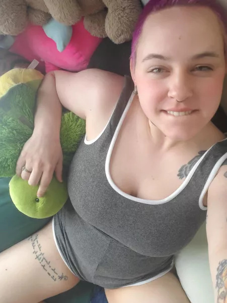 Cum have some fun with me 😏 by spicylilpotat