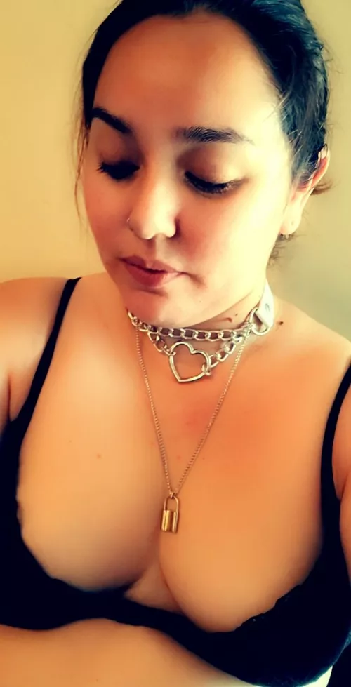 Cum join my world🖤 Personalized content just for you! I take requests and personally interact with each fan by drownmantra