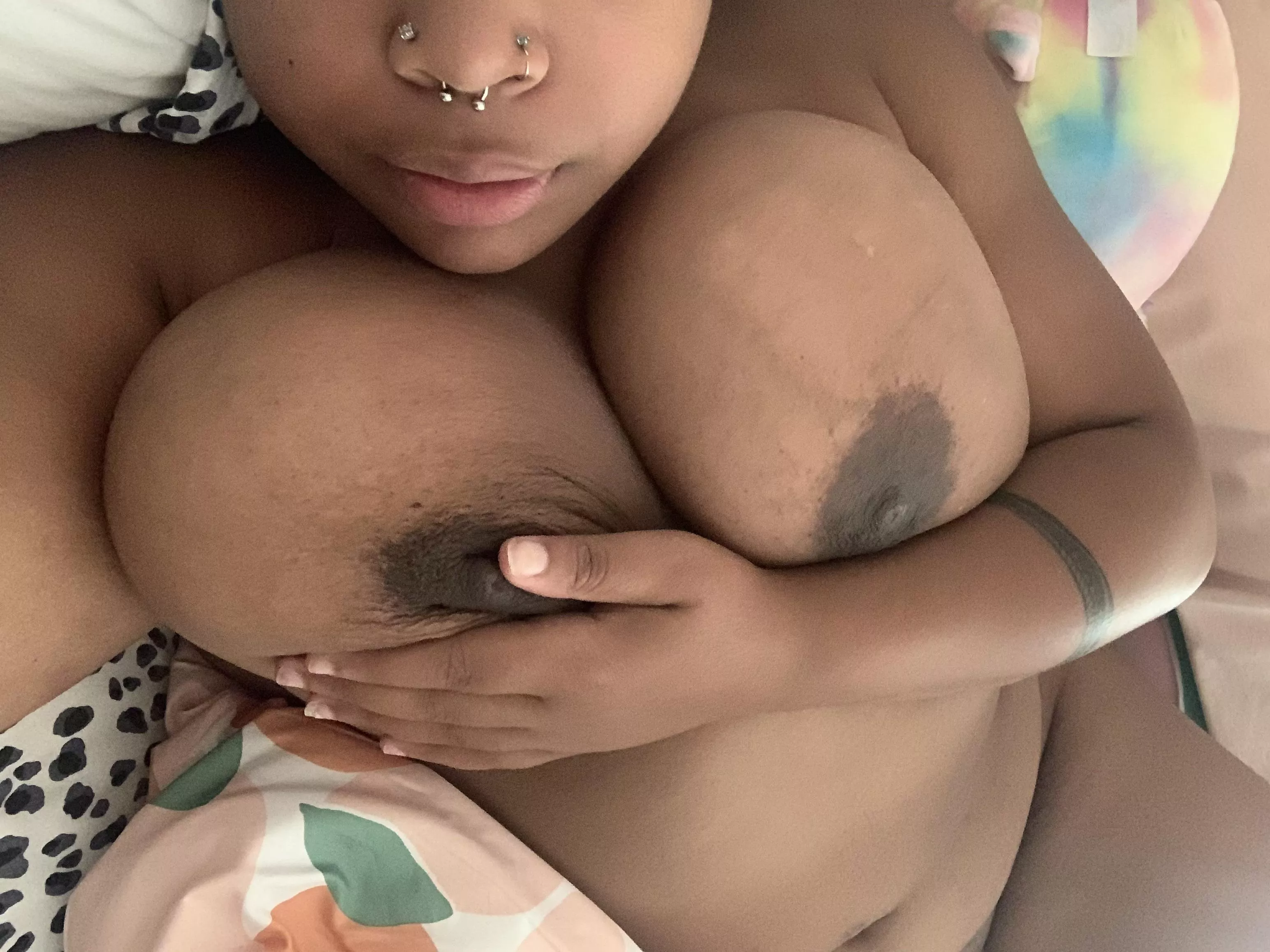 Cum lay with me ♥ posted by xenababii