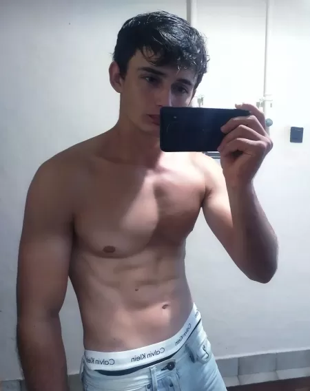 Cum let's have fun with me 😘🍆 by PromptThick