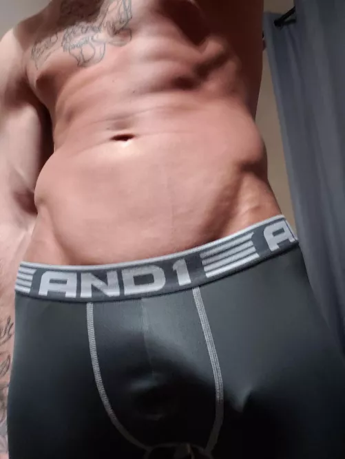 cum message me by icu_lookin_hmu