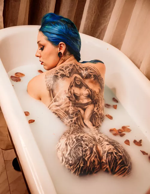 Cum on in the waters fine ;) by tetratormenta13