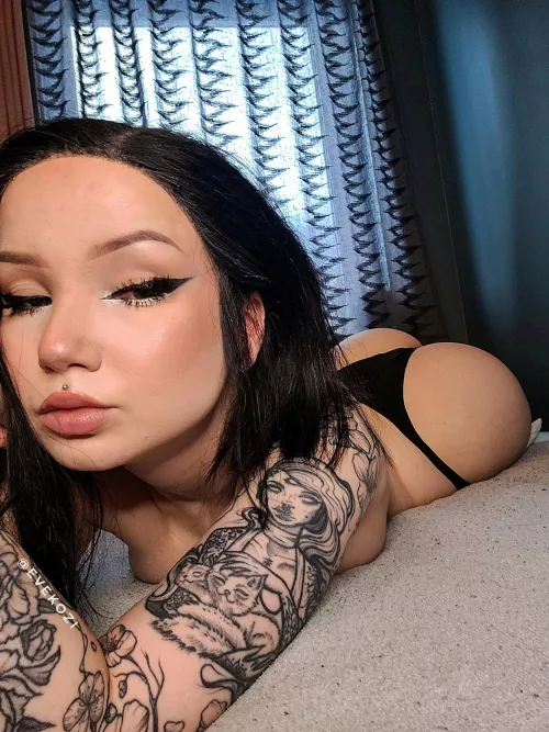 Cum on my face or bootyy? by evekozi