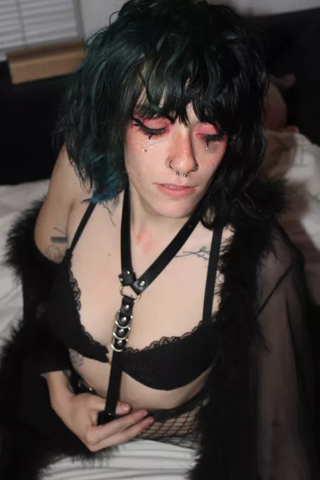 cum play with me by SammieHaze