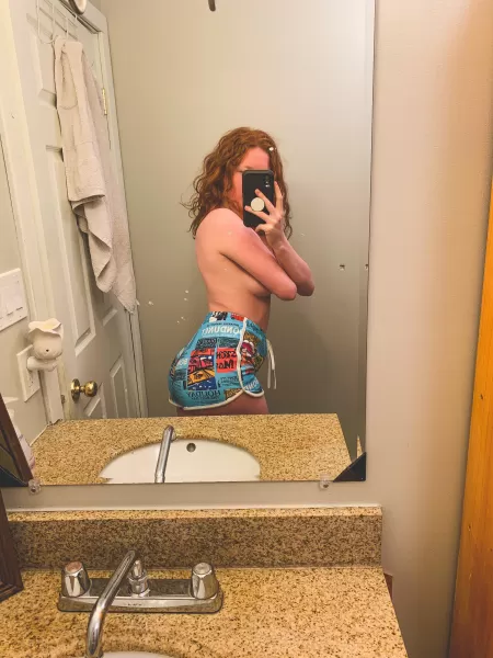 Cum play with me🤤💦 by Ember_Rosexx