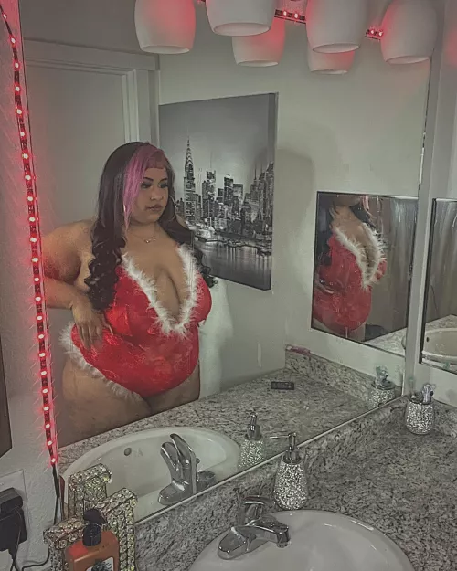 Cum play with me.😘