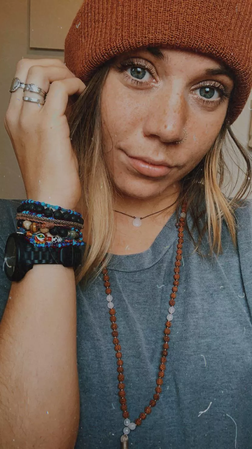 cum see where else I have freckles....message me and let’s chat freckle fantasies mmmm 🤍 posted by sweetbellababy