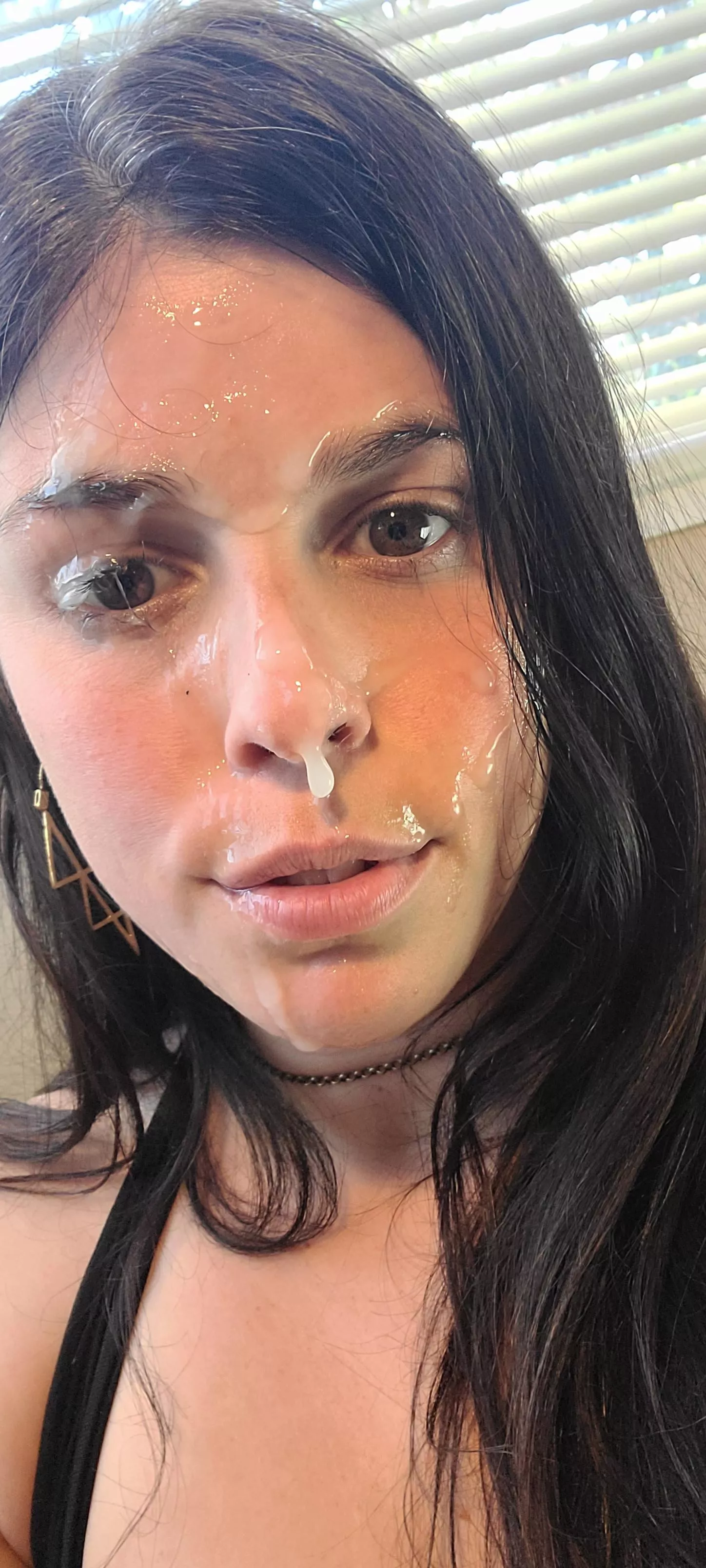 Cum selfie posted by sheisatang