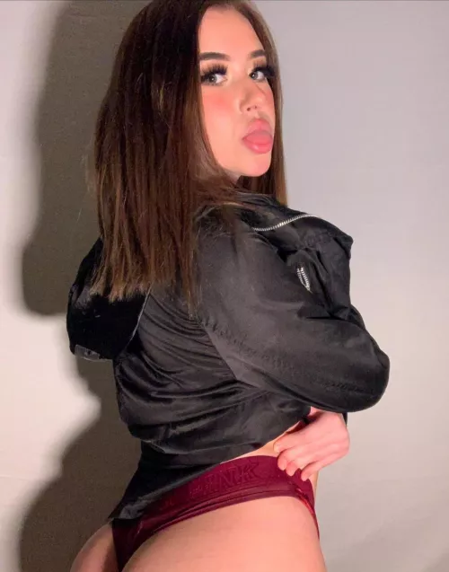 Cum support me and get all the fetish you want 😘❤❤🍑 by XiPeachixx