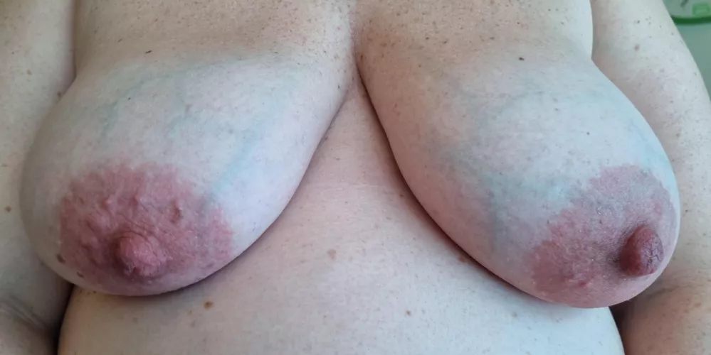 cum tribute my big pregnant boobies! by Englandchels