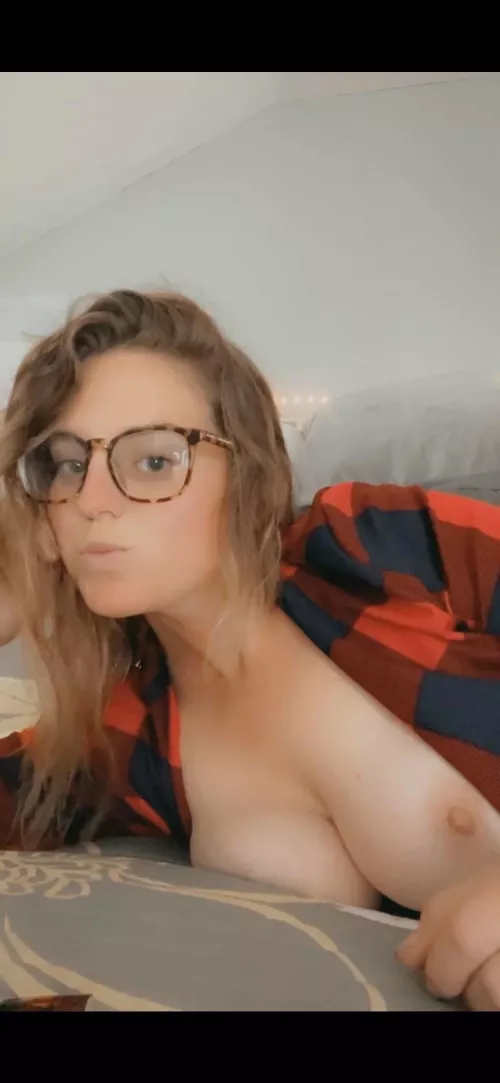 Cum tribute my pretty little face 😈 Kik: JPeters970 by Helpful-Effort-1589