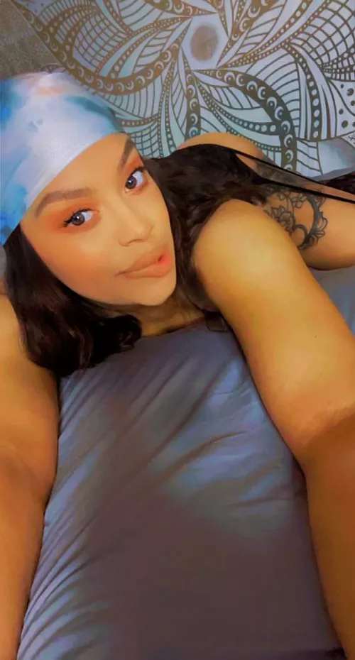 Cum watch me free the kitty from behind 🍑 your favorite milf 😈Latina • big boobs • tatted • naughty 🍑 POV pics • 🦶 fetish • talk dirty to me 💦 sale on my page 🍑 cum have fun with me 💋I’ll be waiting babe 💋💦💦😈 by Nadi_Love
