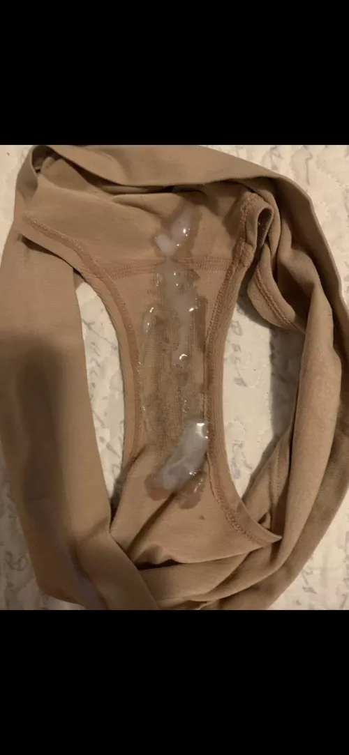 Cumming on Cousin’s Dirty Sweaty panties for Thanksgiving by blackrhoton