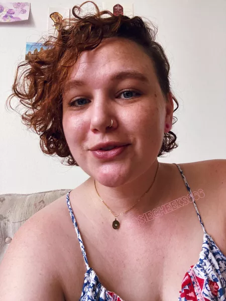 Curls and an undercut by Rosiecheeks666