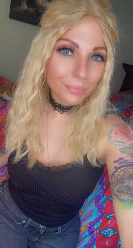 Curly hair. What do you think?? by RollSame7301