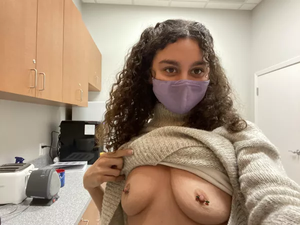 curly little office slut 🤪😏 by [deleted]