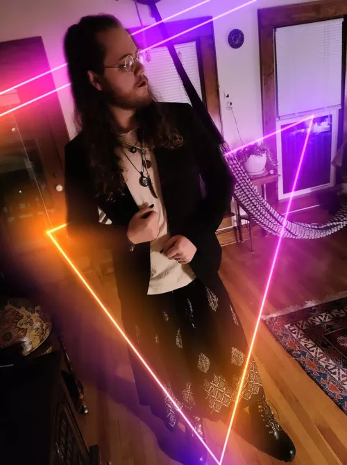 Current vibe--altitude sickness from these 13 cm high-blocks from OnlyMaker Shoes 👠--stay safe y'all 🖤 by Ronald-Obvious