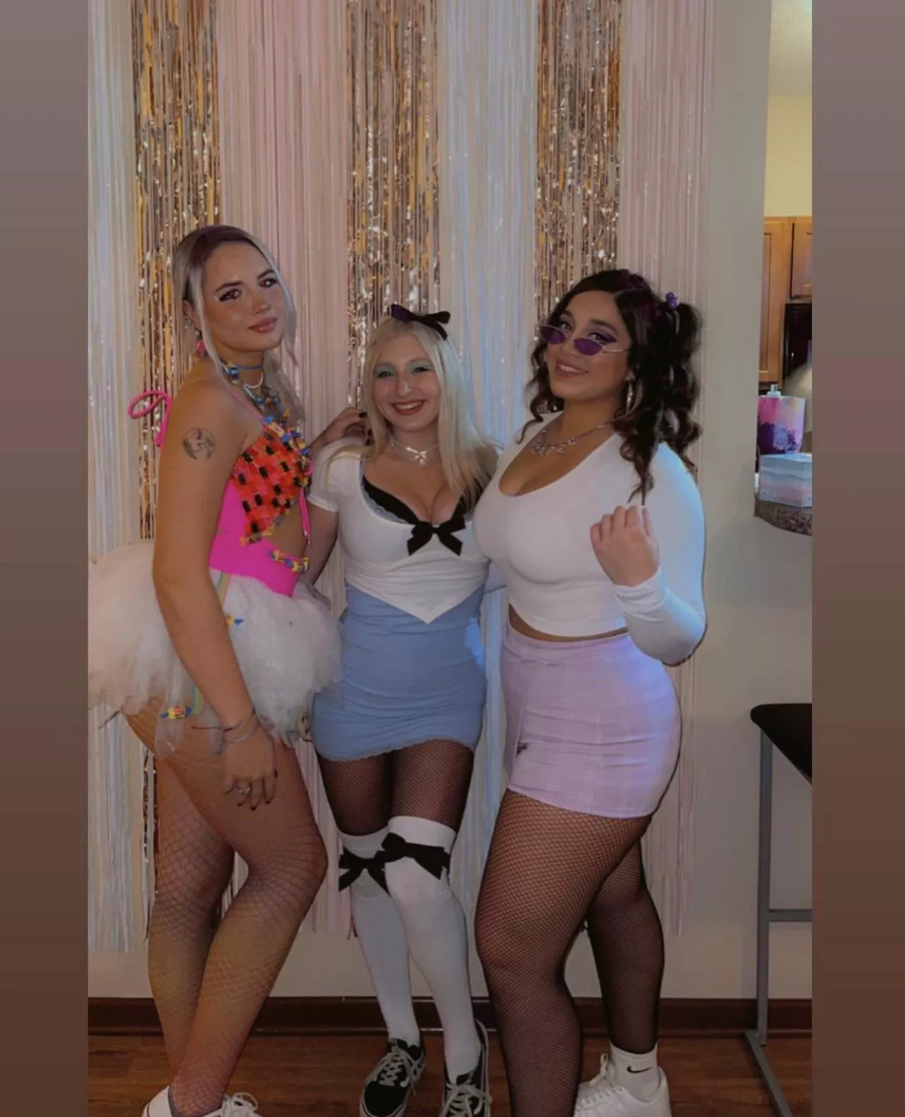 curvy FMK posted by dangerman1776