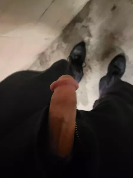 Cut cock ready to be sucked by LastOfUs666