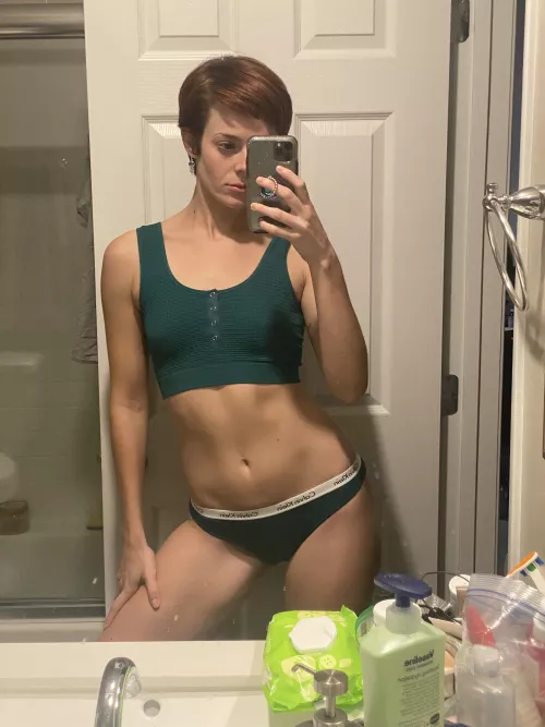 Cut jawline 😇 by SidraSage