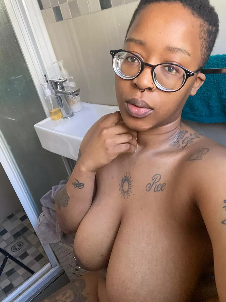 Cute and always horny to start some slutty fun posted by bootymanda