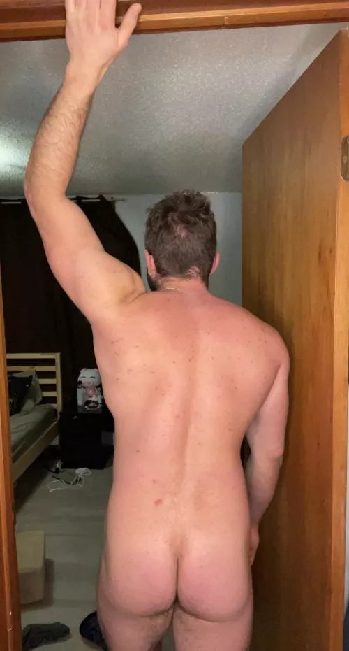 Cute butt? 😈 by dubstepdaddyx