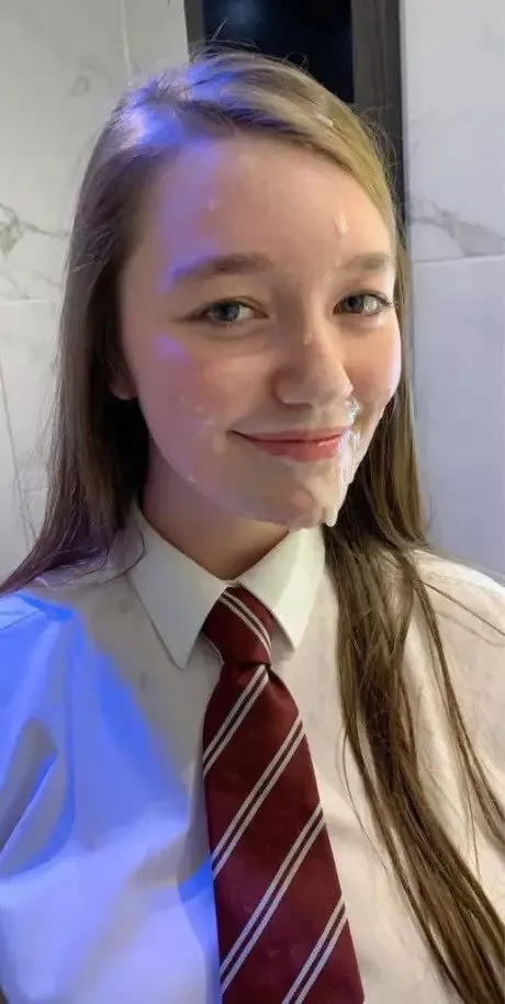 Cute cumslut in uniform posted by schifoma