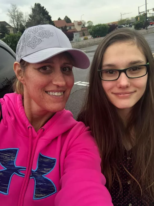 Cute daughter and mom by AggravatingPanda928