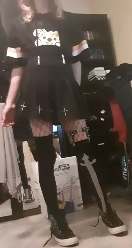 Cute enough? by LysOnTheWindmill