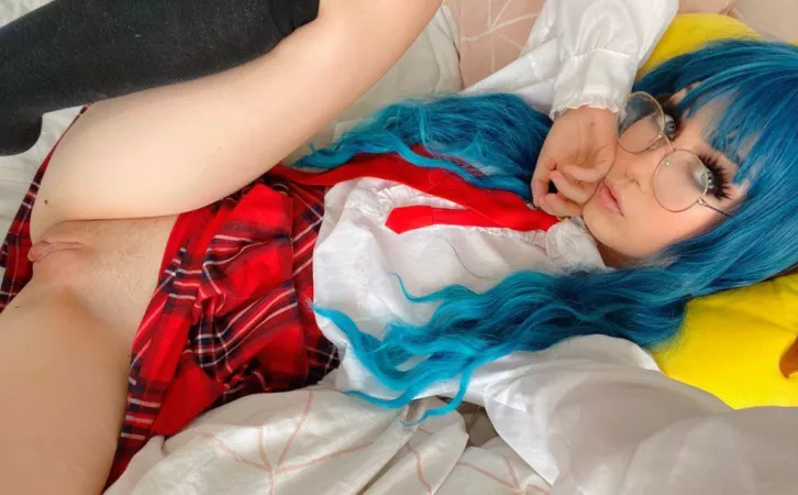 cute enough to fuck? I think so by nymphopixieof