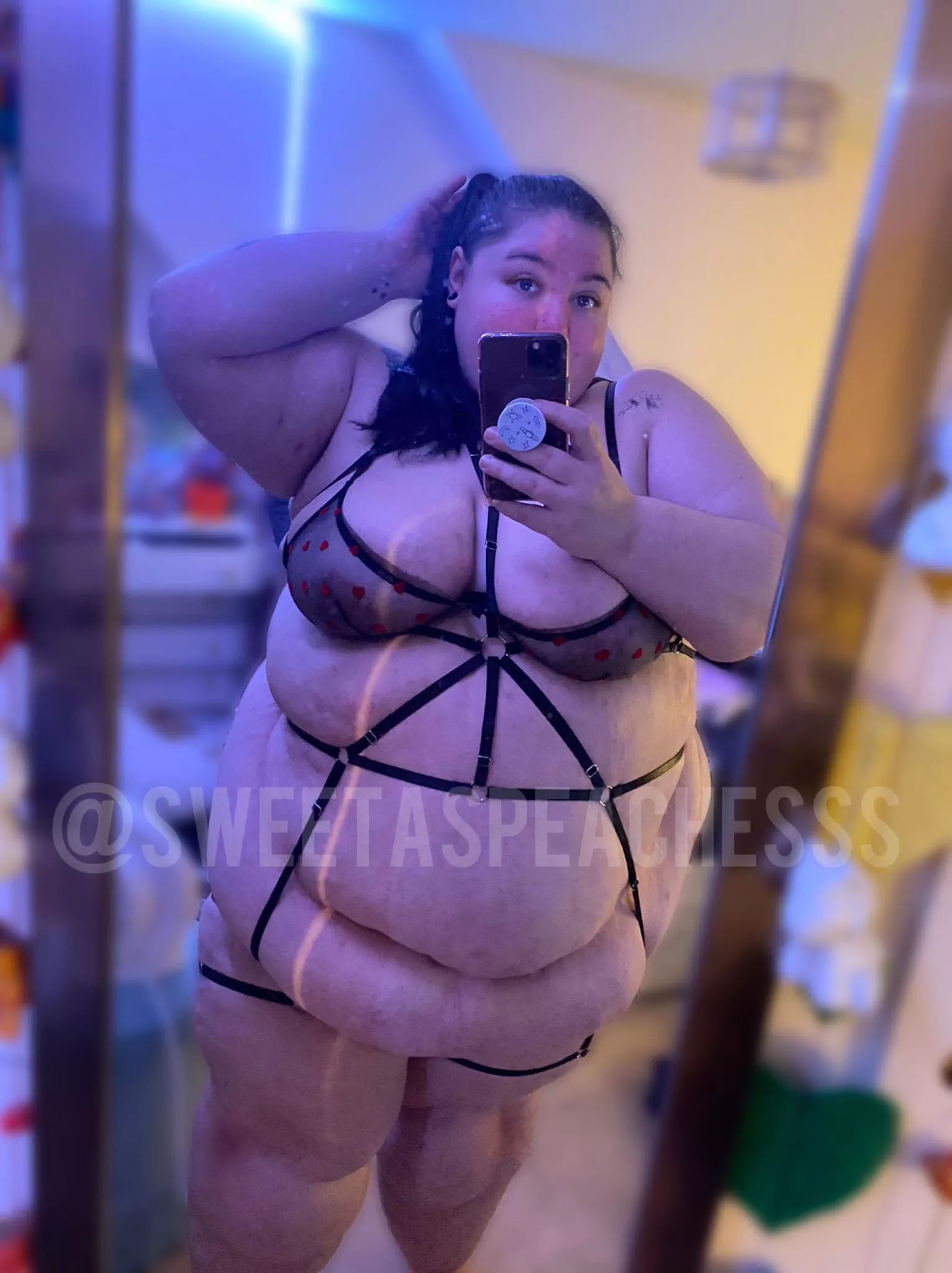 Cute? 😈 posted by sweetaspeachesss