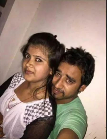 CUTE GIRL WITH HER LOVER ENJOY LOVING👉👌MOMENT💦 by Tottly_additi3689