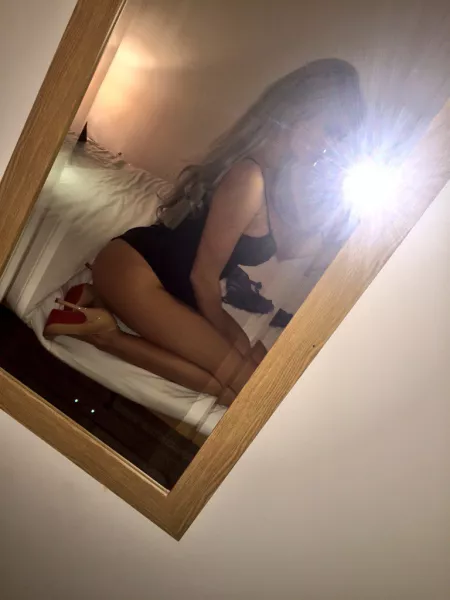Cute high heels selfie by [deleted]
