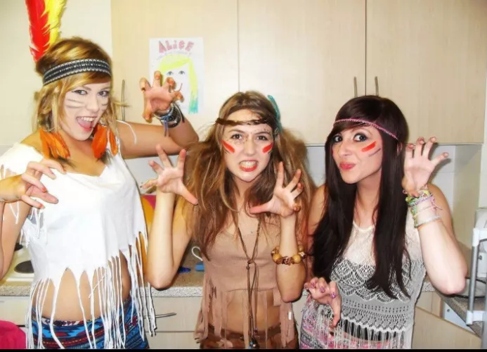 Cute not scary by Chaturbater1