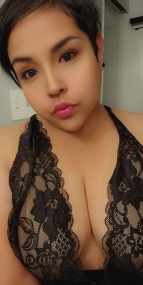 Cute selfie before bed? by atzi-nenetl