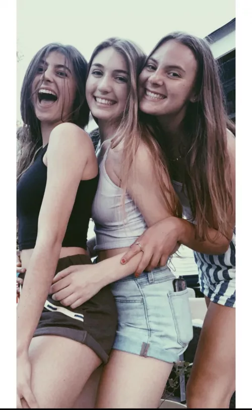 Cute smiles by randomguy1280