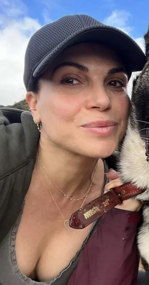 Cutie by danys_angel