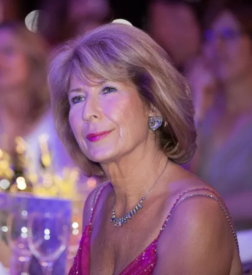 Cutie at Dinner by gooningaccount