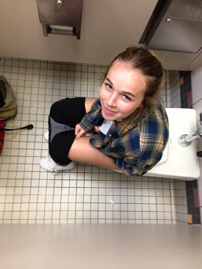 Cutie posted by caligirls_r_hot